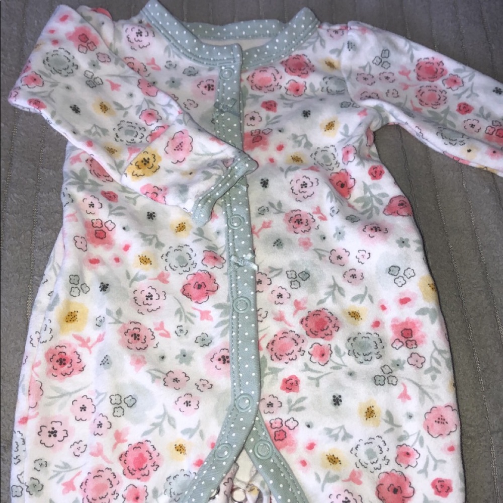 Newborn long sleeve onesie button up